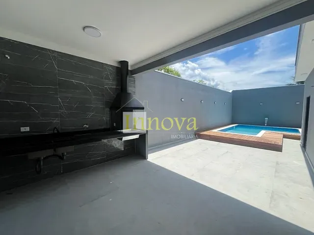 Casa com 312m² 3 quartos e 2 banheiros, à venda, no bairro Massaguaçu em Caraguatatuba
