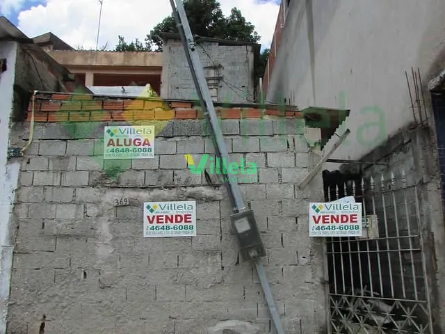 Casa à venda ou para alugar, no bairro Jardim Nicea em Itaquaquecetuba