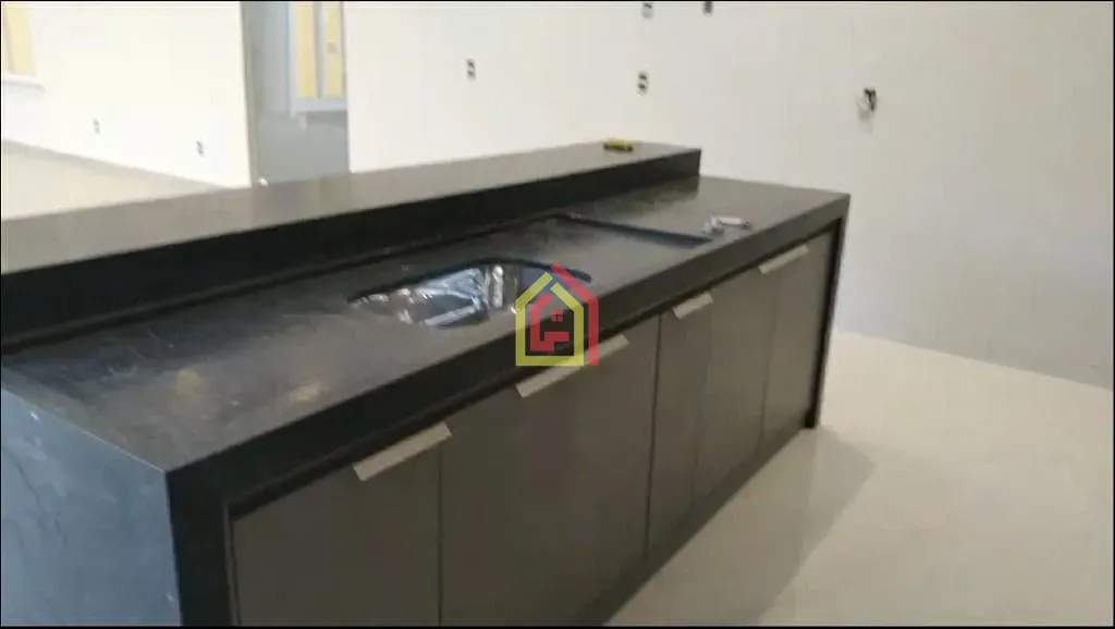 Casa à venda com 4 quartos, 4 suítes, 3 vagas e 570m² no Amapá, Marabá (PA) — foto 12 de 12