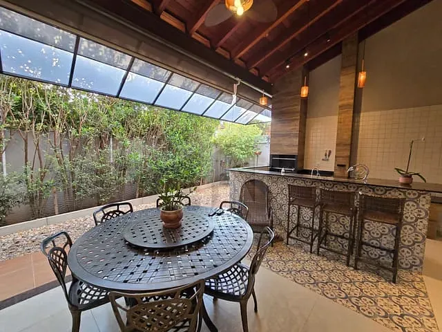 Casa com 330m² 3 quartos e 5 banheiros, à venda, no bairro Jardim Nova Aliança Sul em Ribeirão Preto