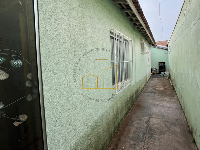 Casa com 160m² 3 quartos e 2 banheiros, à venda, no bairro Res. Peres Elias em Franca
