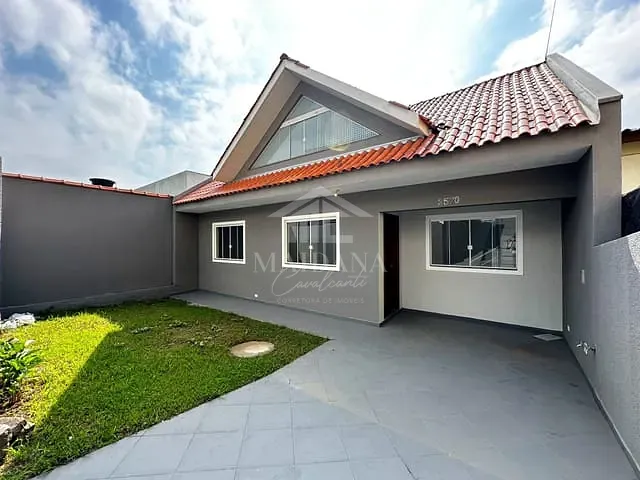 Casa com 136m² 3 quartos e 2 banheiros, à venda, no bairro Bom Jesus em São José dos Pinhais