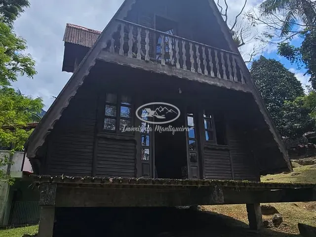 Casa 2 quartos e 2 banheiros, à venda, no bairro Penedo em Itatiaia