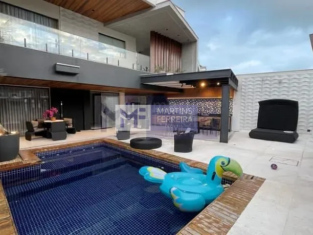 Casa com 360m² 4 quartos e 6 banheiros, à venda, no bairro Recreio dos Bandeirantes em Rio de Janeiro