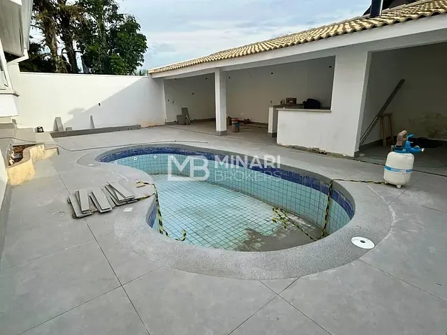 Casa 3 quartos e 5 banheiros, para alugar, no bairro Alphaville em Santana de Parnaíba