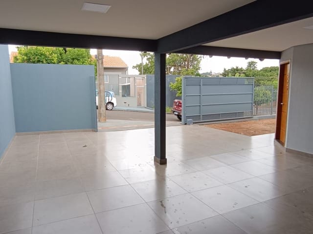 Casa com 244m² 3 quartos e 2 banheiros, à venda, no bairro Planta São Francisco em Cambé