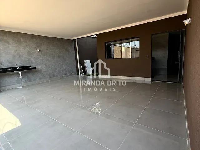 Casa com 200m² 2 quartos e 2 banheiros, à venda, no bairro Parque das Nações em Aparecida de Goiânia