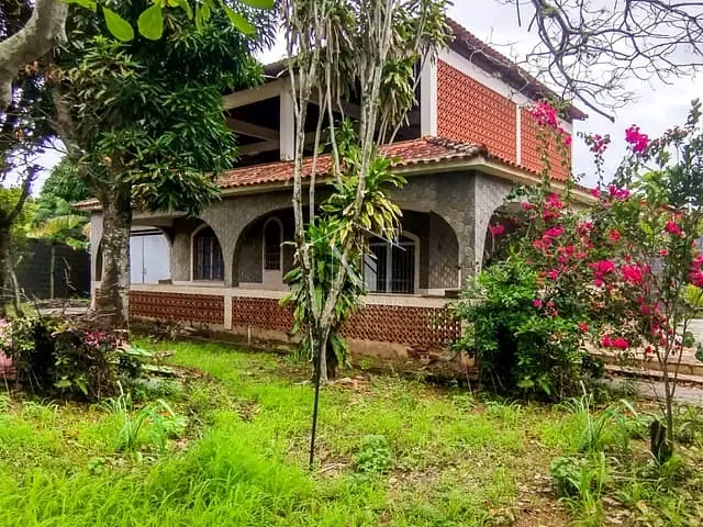 Casa com 614m² 2 quartos e 1 banheiro, à venda, no bairro Balneário Bambuí (Ponta Negra) em Maricá