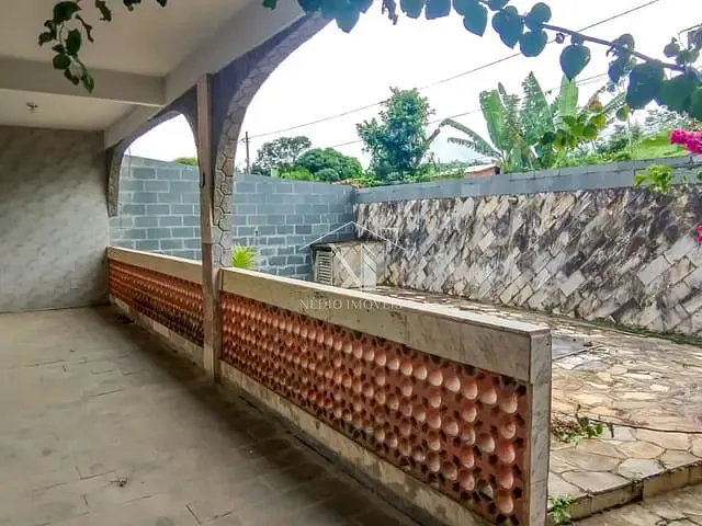 Casa com 614m² 2 quartos e 1 banheiro, à venda, no bairro Balneário Bambuí (Ponta Negra) em Maricá
