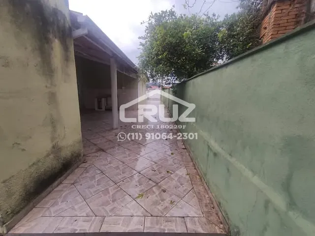 Casa com 500m² 3 quartos e 2 banheiros, à venda, no bairro Região Central em Caieiras