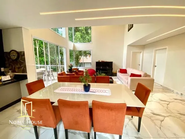 Casa 3 quartos e 4 banheiros, à venda, no bairro Bosque em Vinhedo