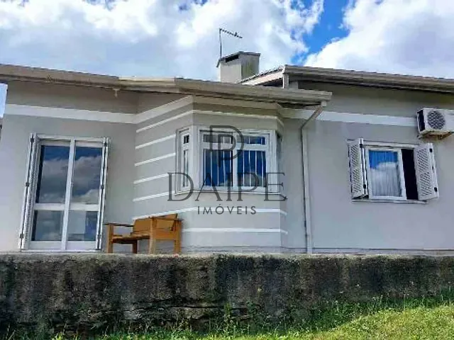 Casa com 300m² 3 quartos e 2 banheiros, à venda, no bairro solar do Campo  em Campo Bom