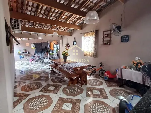Casa com 167m² 2 quartos e 1 banheiro, à venda, no bairro Jardim do Lago em Cambé