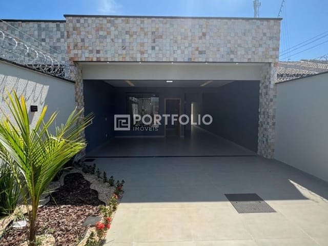 Foto do Casa - Casa com 3 dormitórios à venda por R$ 400.000,00 - Setor Pontakayana - Trindade/GO | Portfolio Imóveis