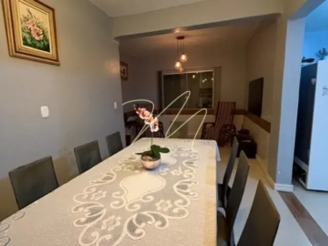 Casa com 450m² 3 quartos e 2 banheiros, à venda ou para alugar, no bairro Baixa fria  em Ilhéus