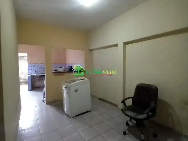 Casa com 128m² 5 quartos e 2 banheiros, à venda, no bairro Raimundo Portela em Teresina
