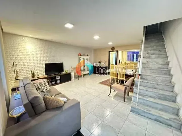 Casa com 155m² 3 quartos e 3 banheiros, à venda, no bairro Catete em Rio de Janeiro