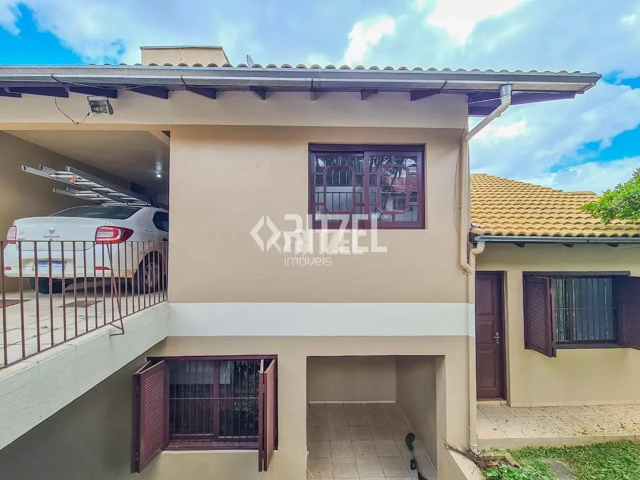 Casa, 4 quartos, 293 m² - Foto 2