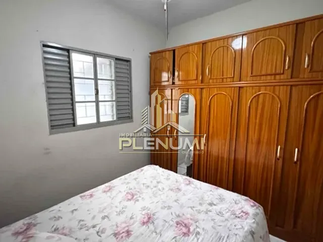 Casa com 140m² 3 quartos e 2 banheiros, à venda, no bairro Vila Paulista em Rio Claro