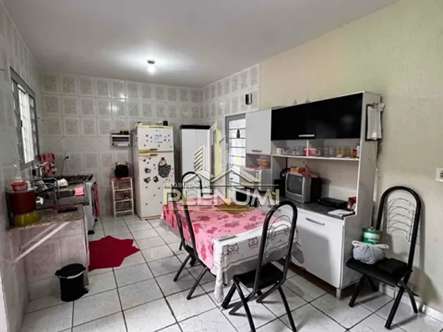 Casa com 140m² 3 quartos e 2 banheiros, à venda, no bairro Vila Paulista em Rio Claro