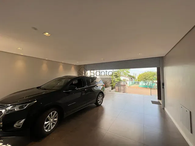 Casa 3 quartos e 3 banheiros, à venda, no bairro Centro em Ijuí