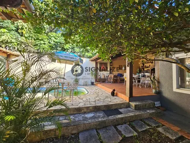 Casa com 550m² 4 quartos e 4 banheiros, à venda, no bairro Portinho em Cabo Frio
