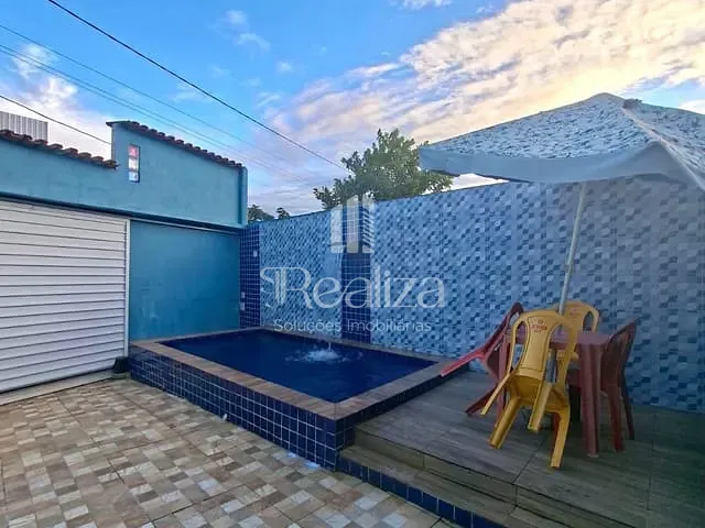 Casa 2 quartos e 2 banheiros, para alugar, no bairro Olivença em Ilhéus