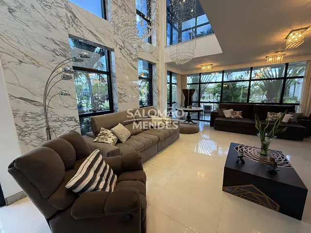 Casa 4 quartos e 6 banheiros, à venda ou para alugar, no bairro Parque Verde em Belém