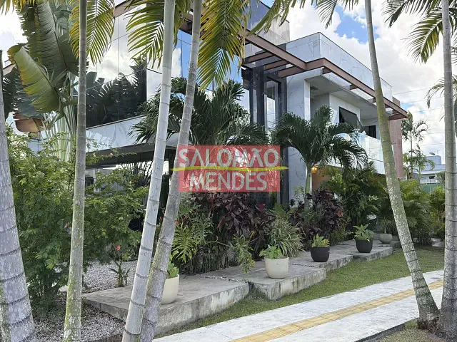 Casa 4 quartos e 6 banheiros, à venda ou para alugar, no bairro Parque Verde em Belém