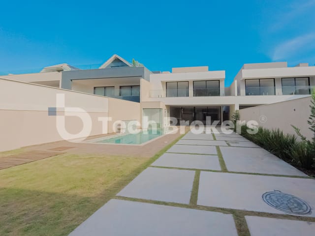 Casa com 340m² 5 quartos e 7 banheiros, à venda, no bairro Barra da Tijuca em Rio de Janeiro