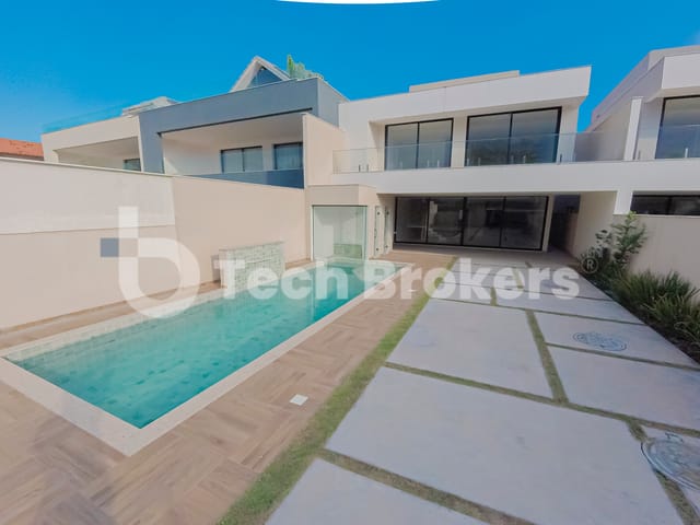 Casa com 340m² 5 quartos e 7 banheiros, à venda, no bairro Barra da Tijuca em Rio de Janeiro