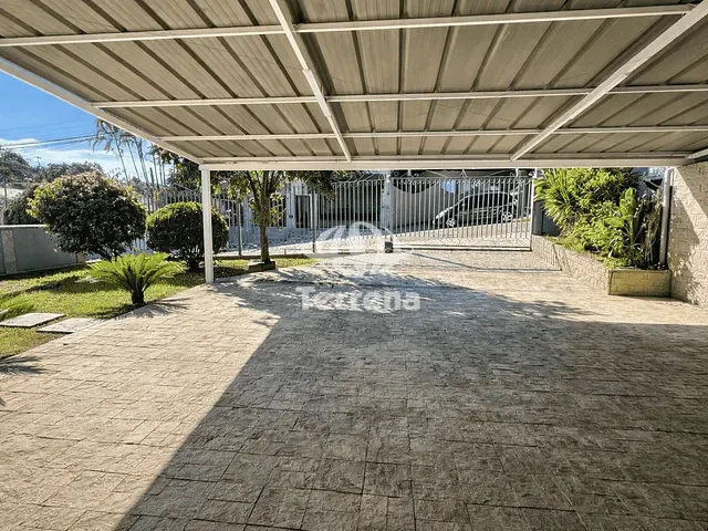 Casa com 390m² 4 quartos e 4 banheiros, para alugar, no bairro Escola Agrícola em Blumenau