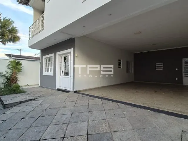 Casa 4 quartos e 6 banheiros, à venda ou para alugar, no bairro Vila Paraíba em Guaratinguetá