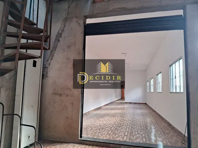 Casa com 55m², para alugar, no bairro Jardim Paraguaçu em São Paulo