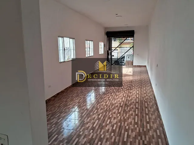 Casa com 55m², para alugar, no bairro Jardim Paraguaçu em São Paulo
