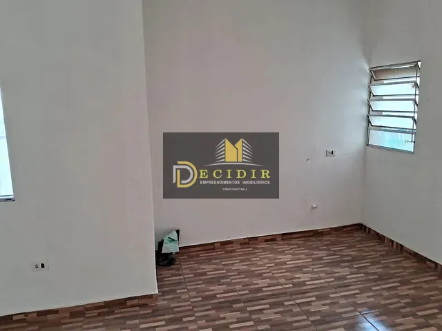 Casa com 55m², para alugar, no bairro Jardim Paraguaçu em São Paulo