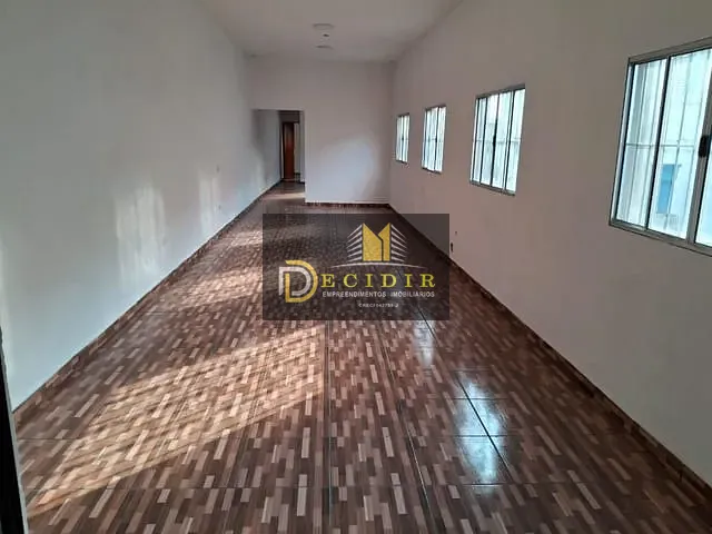 Casa com 55m², para alugar, no bairro Jardim Paraguaçu em São Paulo