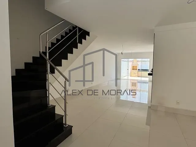 Casa 4 quartos e 5 banheiros, à venda, no bairro Jardim Camburi em Vitória