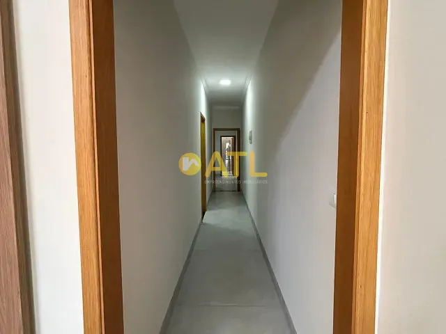 Casa 3 quartos e 3 banheiros, à venda, no bairro Jardim Estoril em Ourinhos