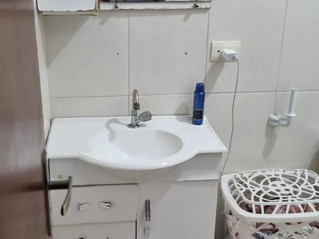 Casa 2 quartos e 2 banheiros, para alugar, no bairro Parque Gerassi em Santo André