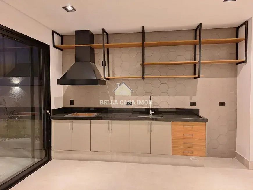 Casa à venda com 4 quartos, 317m² - Foto 9