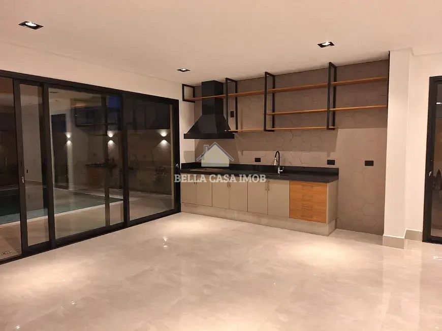 Casa à venda com 4 quartos, 317m² - Foto 10