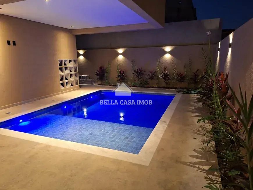 Casa à venda com 4 quartos, 317m² - Foto 18
