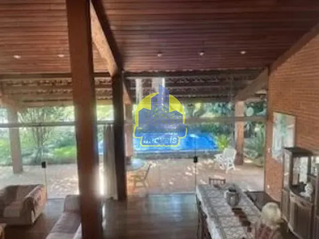 Casa com 700m² 3 quartos e 3 banheiros, à venda, no bairro Conjunto Habitacional 120 Casas em Carapicuíba