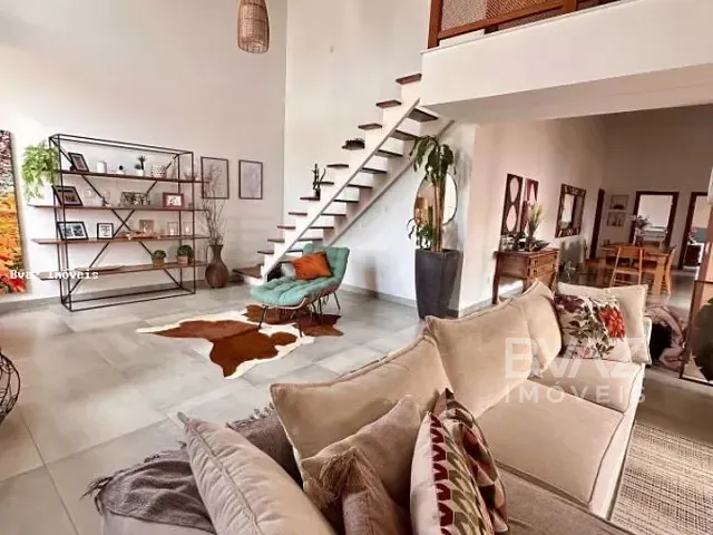 Casa com 600m² 3 quartos e 5 banheiros, à venda, no bairro Nova São Pedro em São Pedro da Aldeia