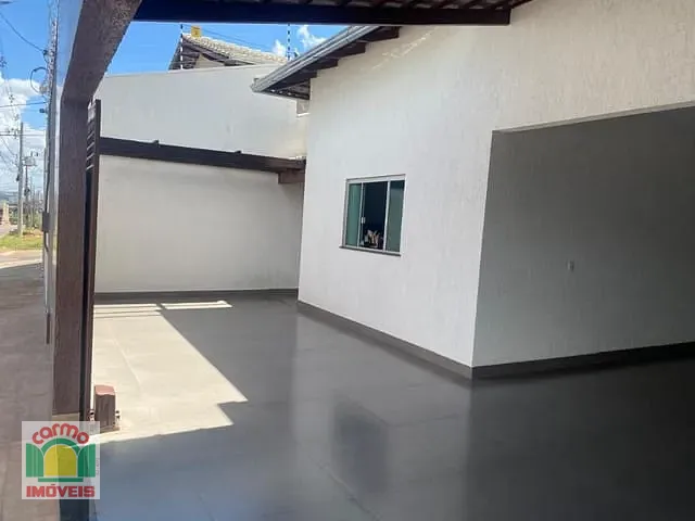 Casa com 192m² 3 quartos e 2 banheiros, à venda, no bairro Residencial Flor do Cerrado em Anápolis