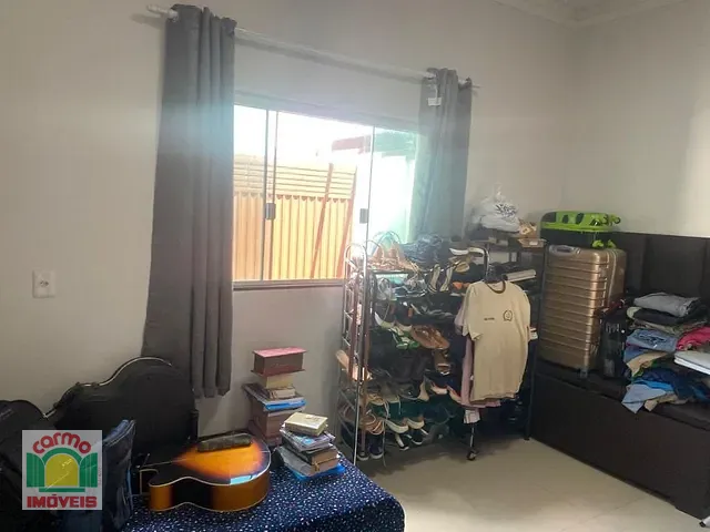 Casa com 192m² 3 quartos e 2 banheiros, à venda, no bairro Residencial Flor do Cerrado em Anápolis