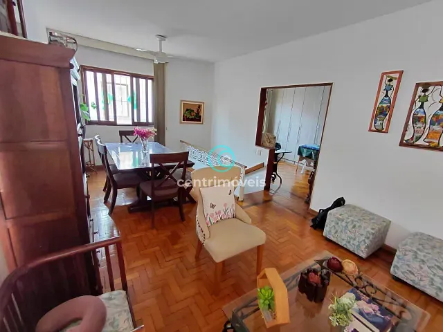 Casa com 256m² 4 quartos e 5 banheiros, à venda, no bairro Maracanã em Rio de Janeiro