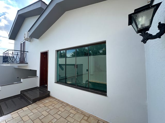 Foto do Casa - Casa para locação 4 dormitórios, 6 vagas, área gourmet, Jardim Elite, Piracicaba, SP | PiraHost Soluções de Negócios Ltda