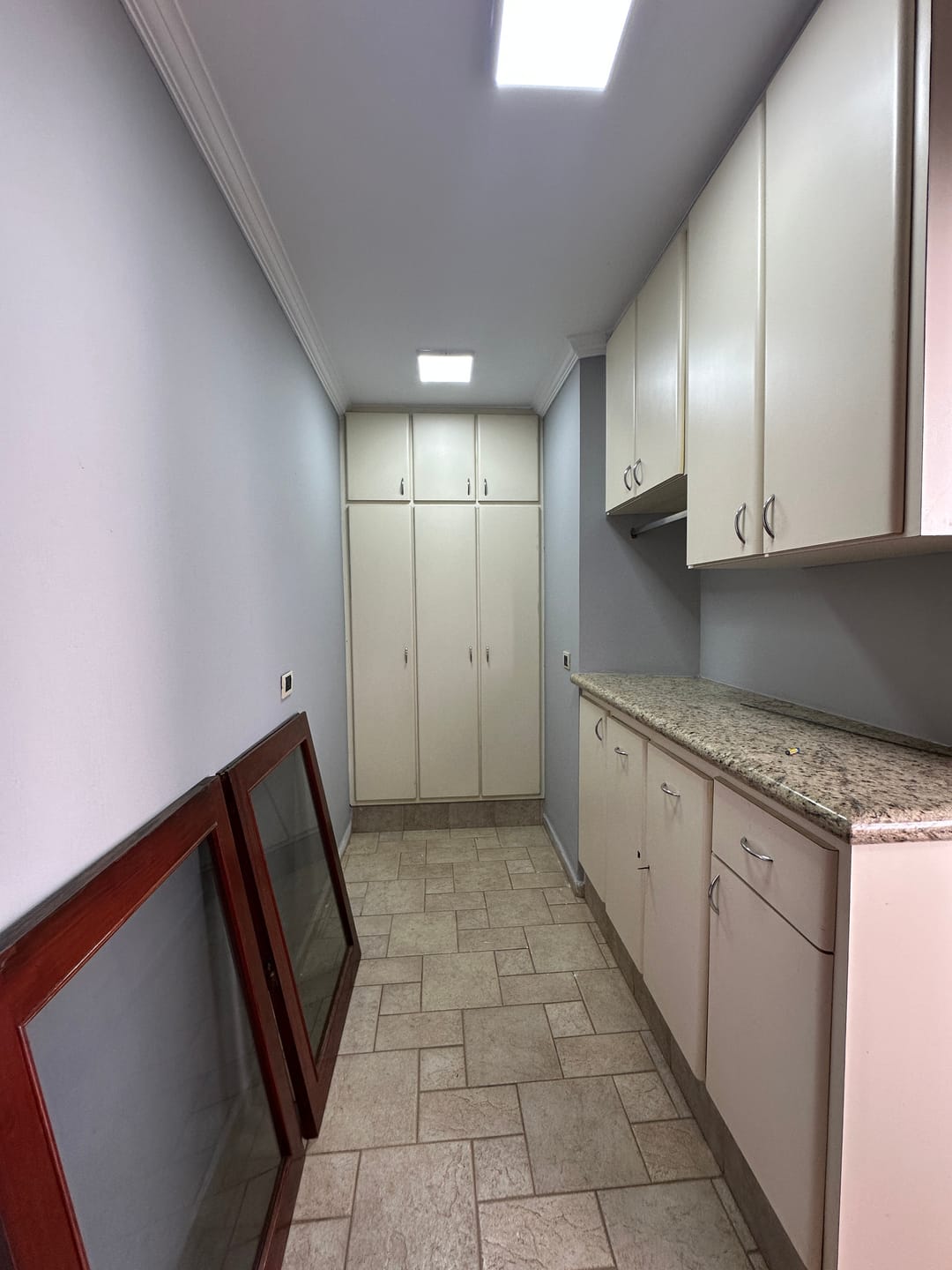 Casa para alugar com 4 quartos, 296m² - Foto 16